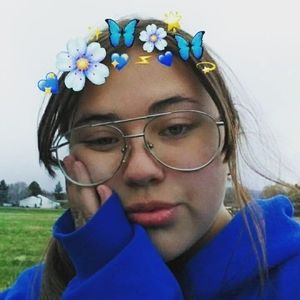 Meet your Posher, Aolani